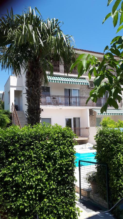 Villa Roso Kaštela Екстериор снимка