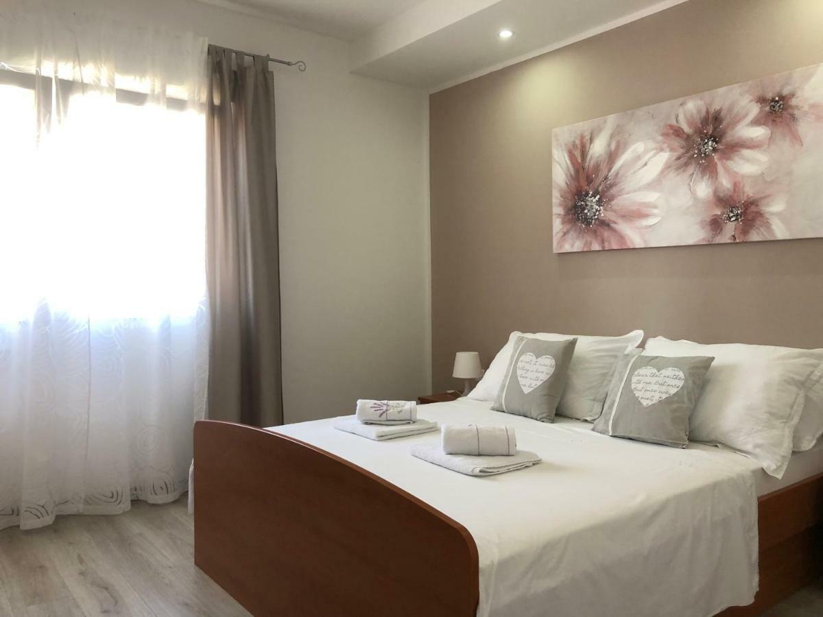 Villa Roso Kaštela Екстериор снимка